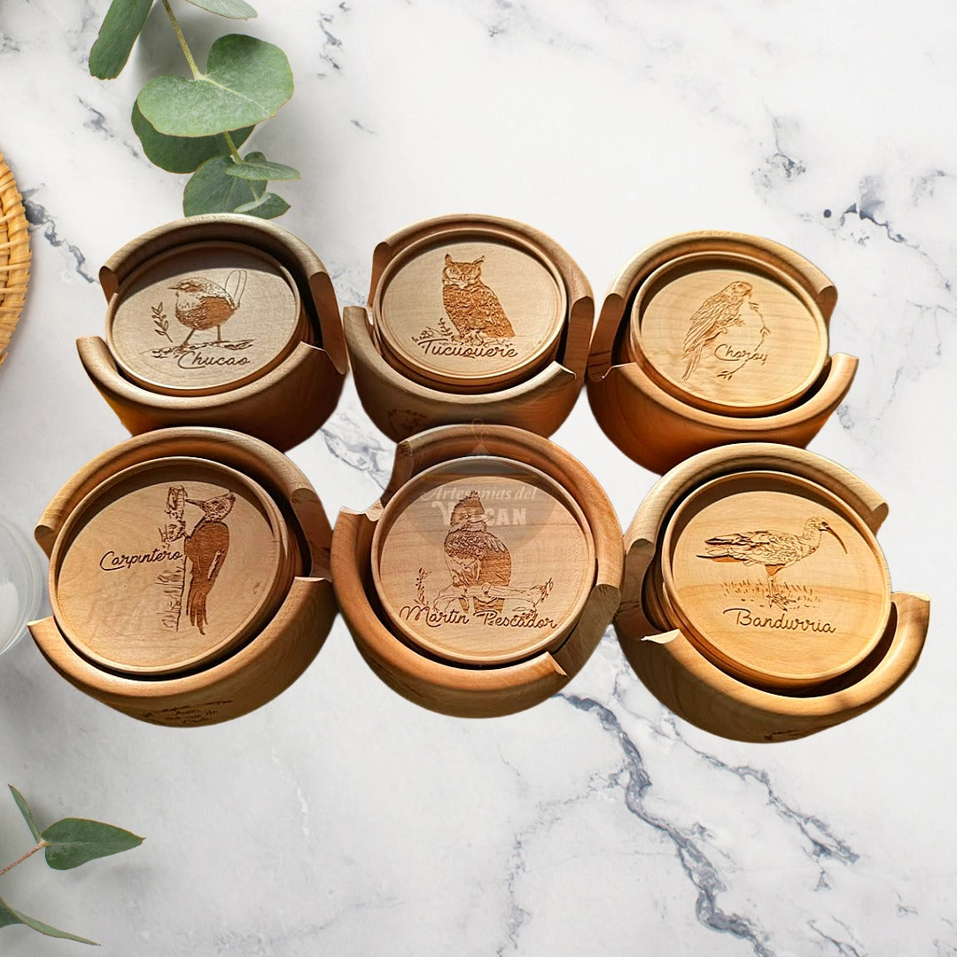 Set 6 Posavasos Aves del Sur de Chile · Madera Nativa 9 cm · Diseño Exclusivo Pucón