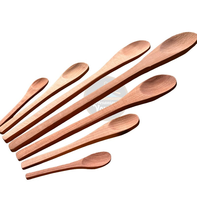 Cucharas de madera nativa para cocinar con amor