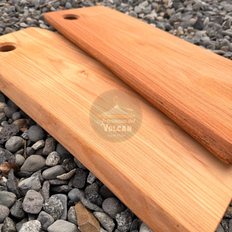 Tabla de Aperitivo Artesanal Lisa – Madera Nativa del Sur de Chile